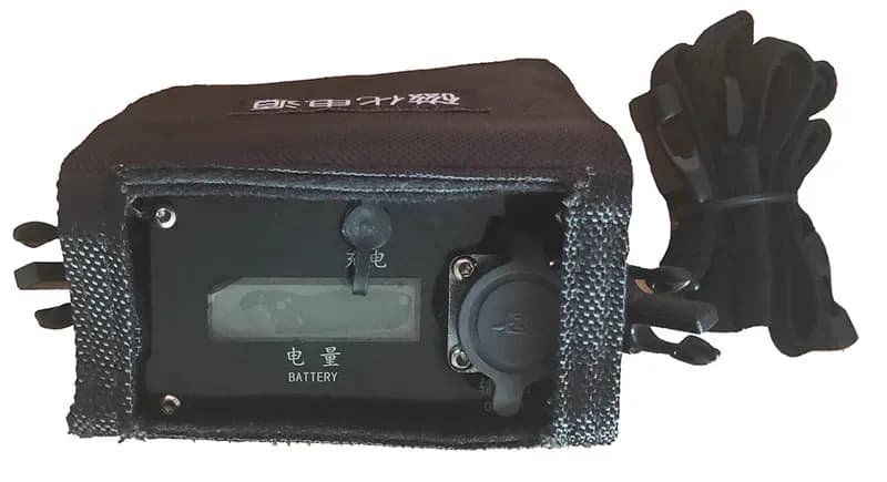 AJE220B AC DC Magnetic Yoke Tester — 2