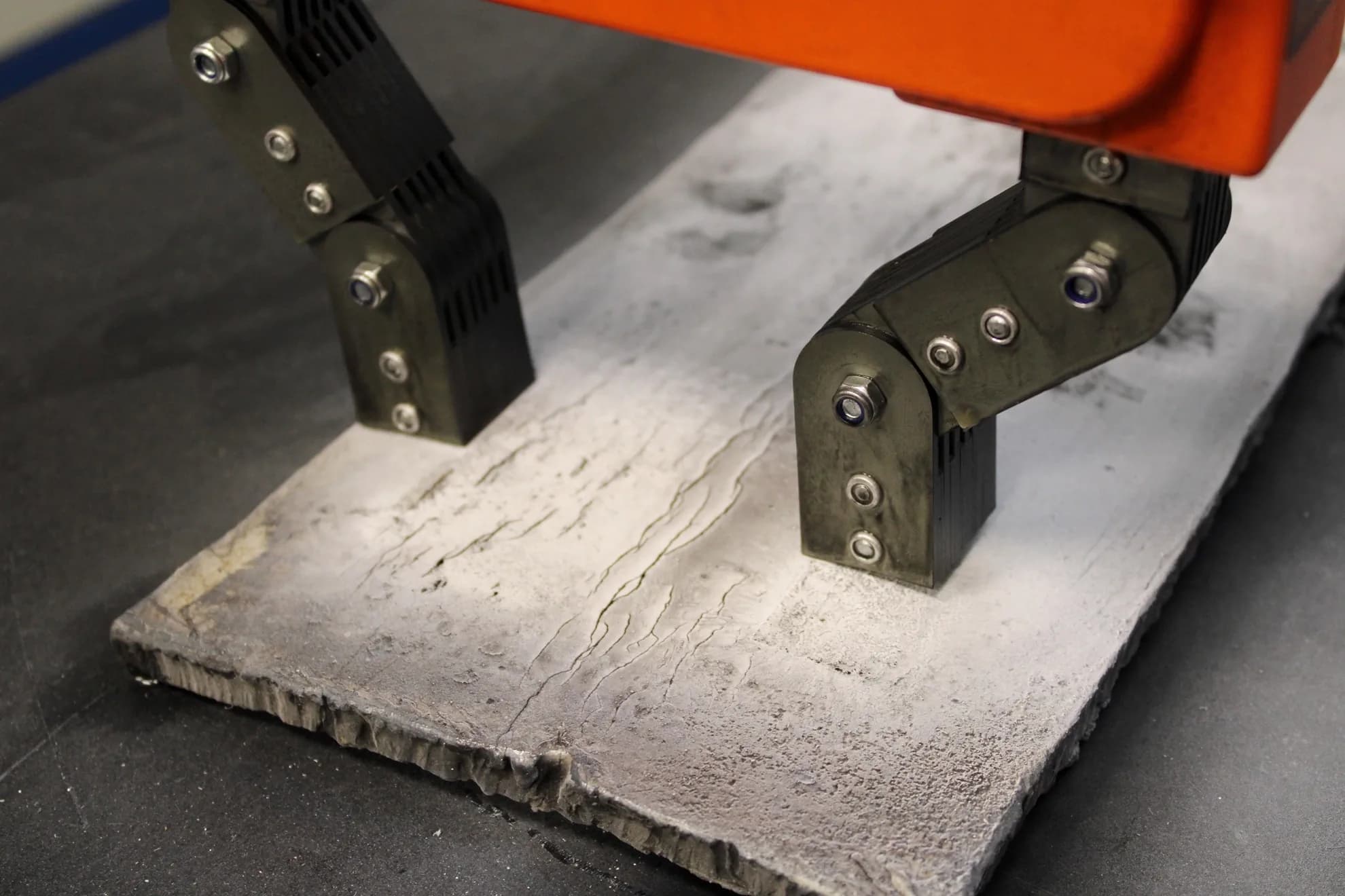 EM-100 - Magnetic particle inspection yoke — 3